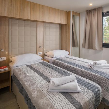 Premium Camping Homes Santa Marina, Lanterna Tar-Vabriga Zewnętrze zdjęcie