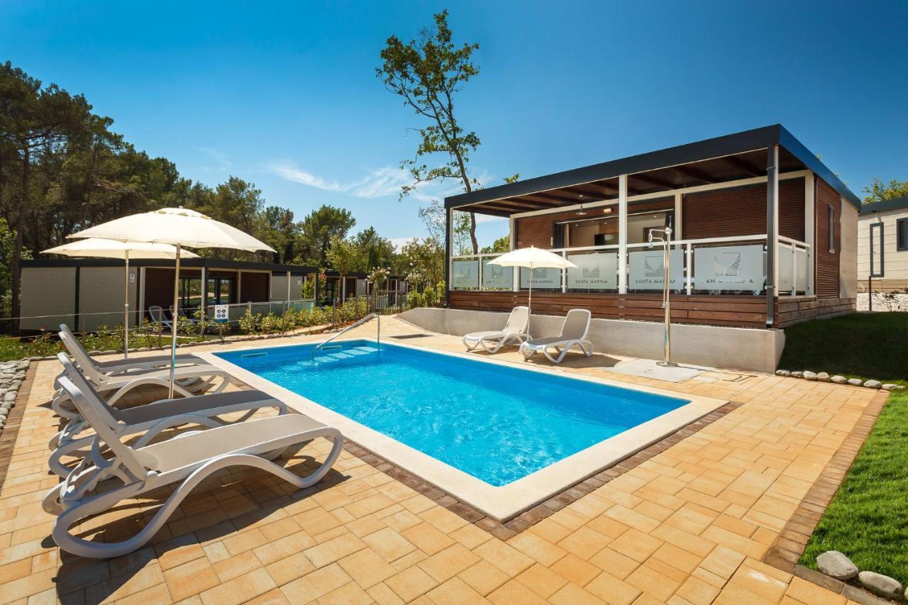 Premium Camping Homes Santa Marina, Lanterna Tar-Vabriga Zewnętrze zdjęcie