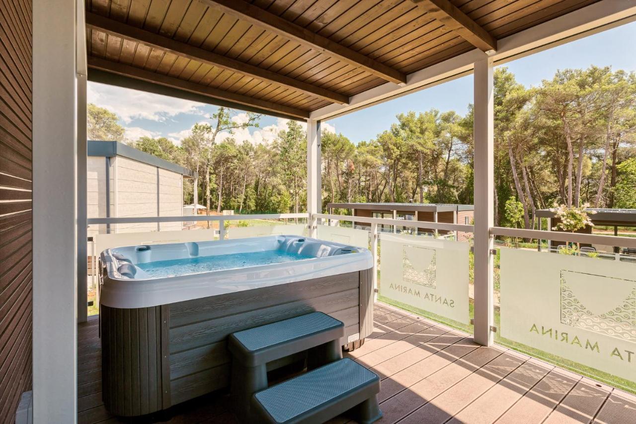 Premium Camping Homes Santa Marina, Lanterna Tar-Vabriga Zewnętrze zdjęcie