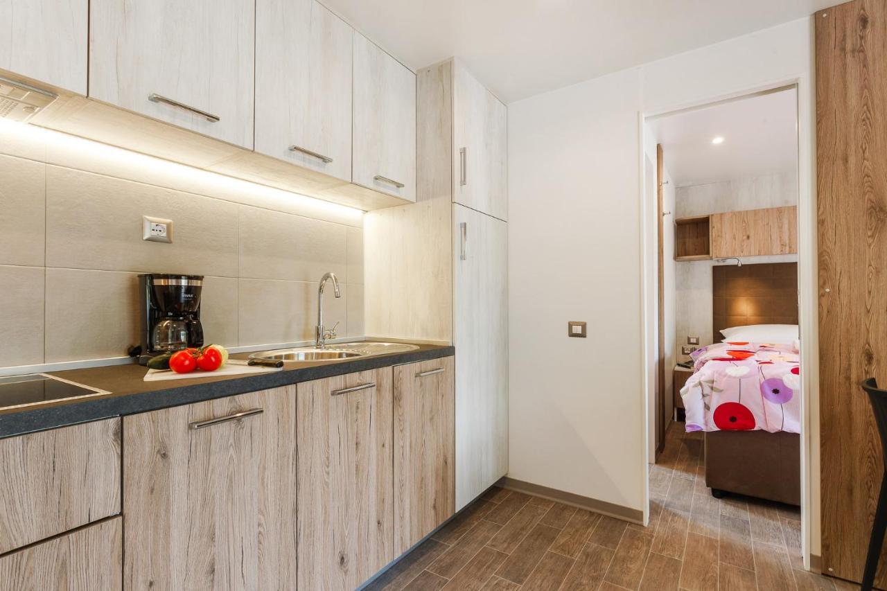 Premium Camping Homes Santa Marina, Lanterna Tar-Vabriga Zewnętrze zdjęcie