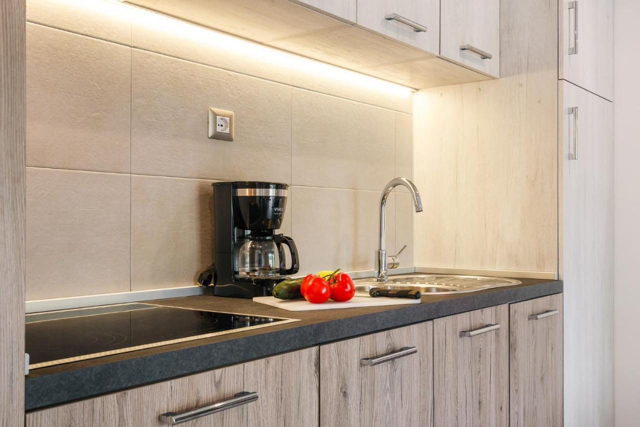 Premium Camping Homes Santa Marina, Lanterna Tar-Vabriga Zewnętrze zdjęcie