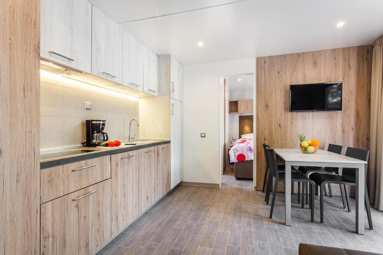 Premium Camping Homes Santa Marina, Lanterna Tar-Vabriga Zewnętrze zdjęcie